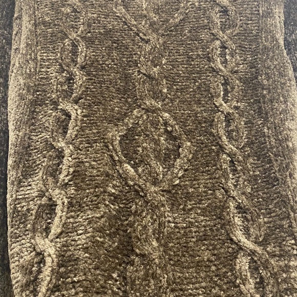 Tradition Super Soft Turtle Neck Long Sleeve Cable Knit Style Sweater Brown S/M - Picture 8 of 8